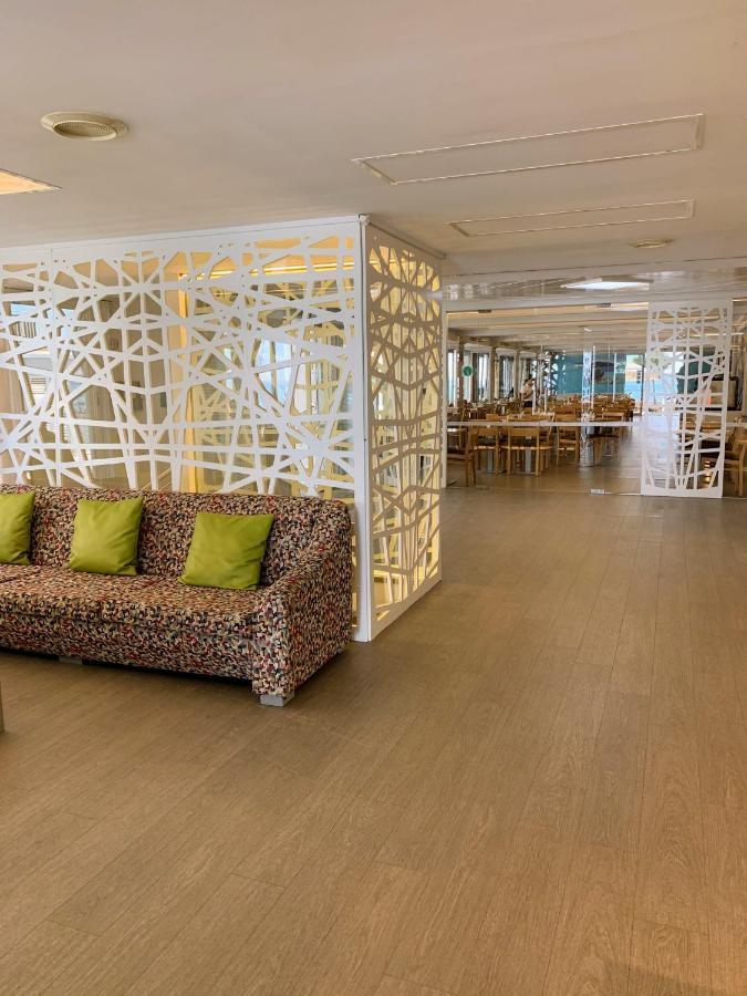 Hotel Voramar กาลามิยอร์ ภายนอก รูปภาพ