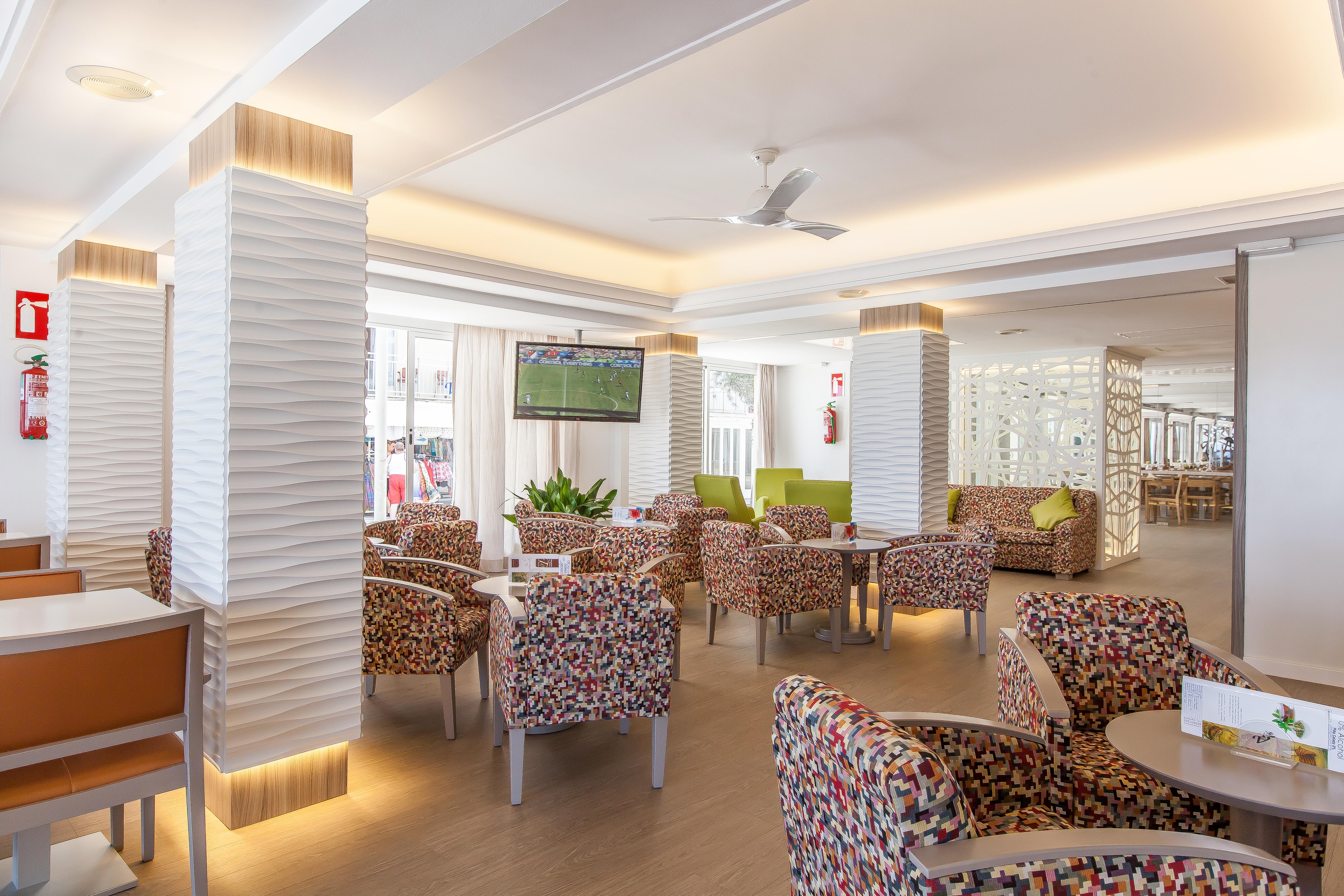 Hotel Voramar กาลามิยอร์ ภายนอก รูปภาพ