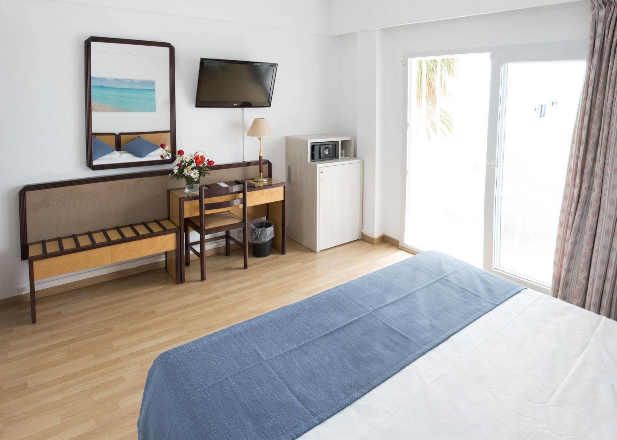 Hotel Voramar กาลามิยอร์ ภายนอก รูปภาพ