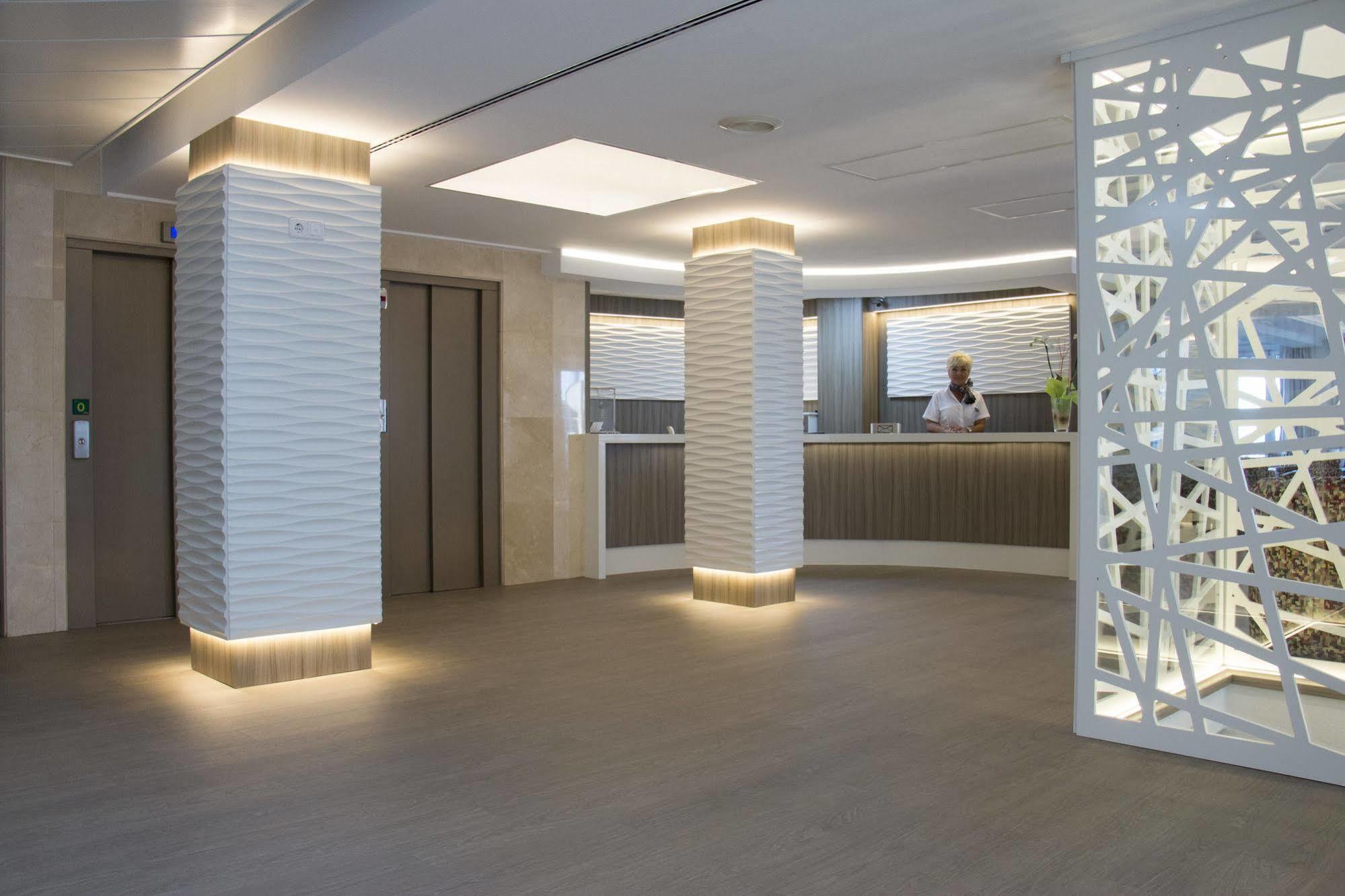 Hotel Voramar กาลามิยอร์ ภายนอก รูปภาพ