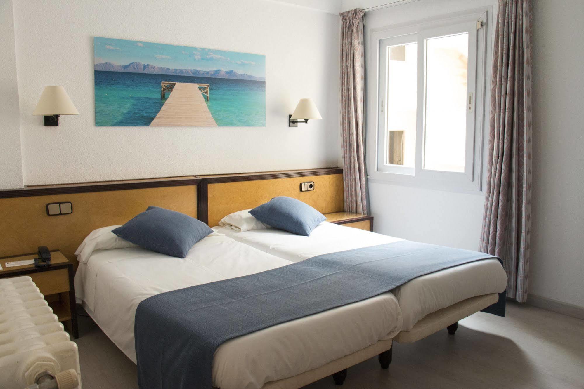 Hotel Voramar กาลามิยอร์ ภายนอก รูปภาพ